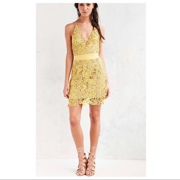 DRESS THE POPULATION LACE MINI DRESS - Picture 7 of 7